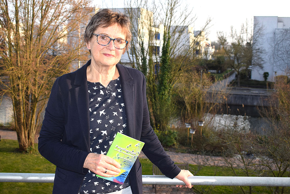 „Heitere Kurzgeschichten mit Huhn“